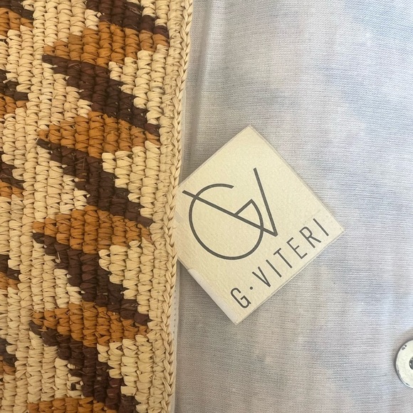 G. Viteri Handcrafted Woven Clutch - Brown and Cream - Picture 4 of 8